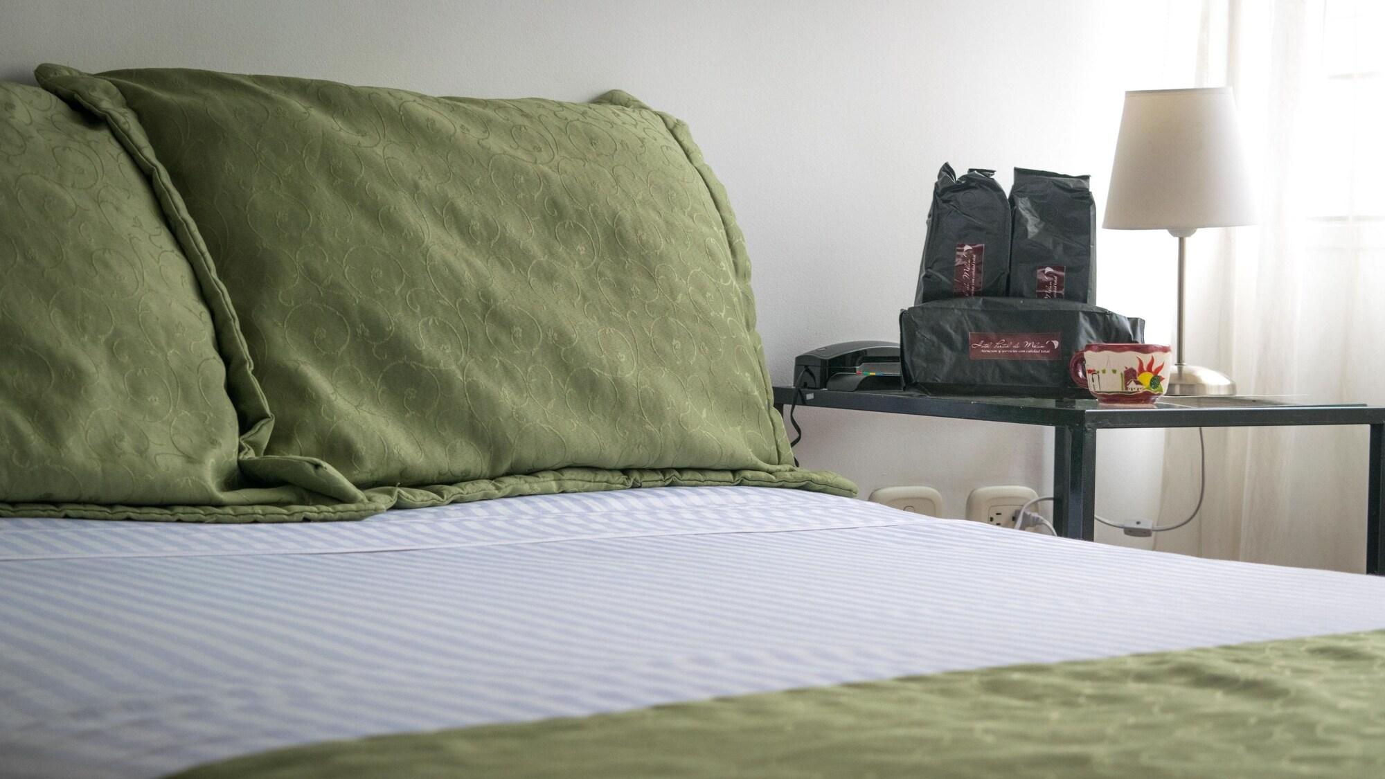 Hotel Portal De Milan Manizales Extérieur photo